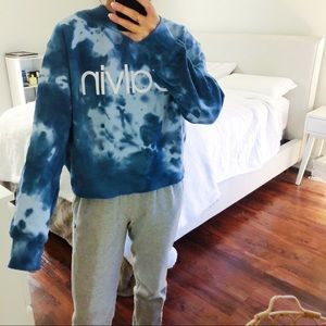 ☆ CALVIN KLEIN TIE-DYE CROPPED PULLOVER ☆